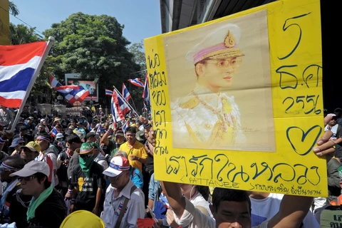Nhà Vua Thái Lan kêu gọi cả nước đoàn kết vì sự ổn định
