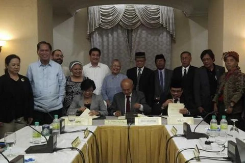 Chính phủ Philippines và MILF ký thỏa thuận chia sẻ quyền lực
