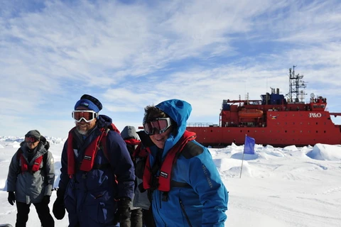 Giải cứu thành công toàn bộ hành khách mắc kẹt ở Nam Cực