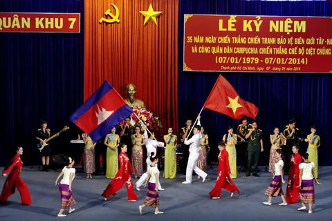 Quân khu 7 kỷ niệm 35 năm chiến thắng chế độ Pol Pot