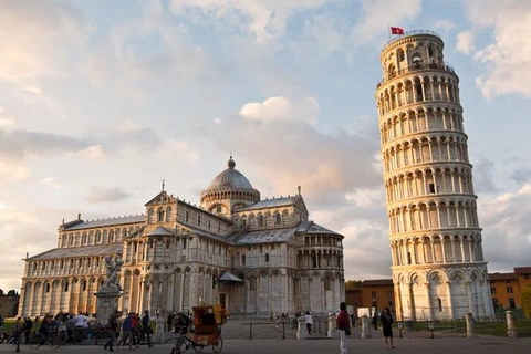 Mafia đã từng lên kế hoạch đánh bom Tháp nghiêng Pisa