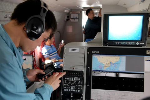 Trung Quốc cử chuyên gia hỗ trợ tìm máy bay mất tích