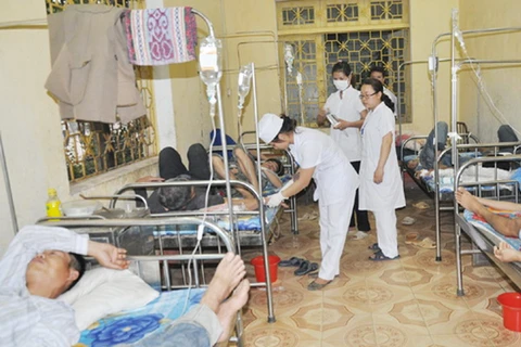 22 người ở Lào Cai nhập viện vì ngộ độc thực phẩm