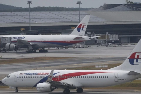 Máy bay của hãng Malaysia Airlines phải hạ cánh khẩn cấp
