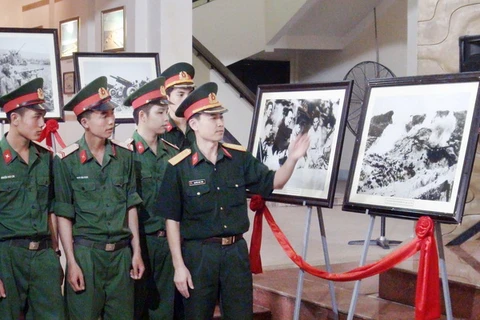 Quảng Trị trưng bày hình ảnh tư liệu chủ đề Điện Biên Phủ