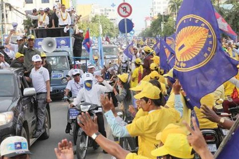 Campuchia sơ kết cuộc vận động bầu cử hội đồng các cấp