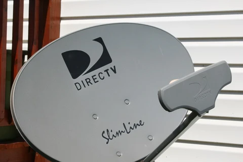 AT&T quyết chi 50 tỷ USD để mua lại DirecTV LLC