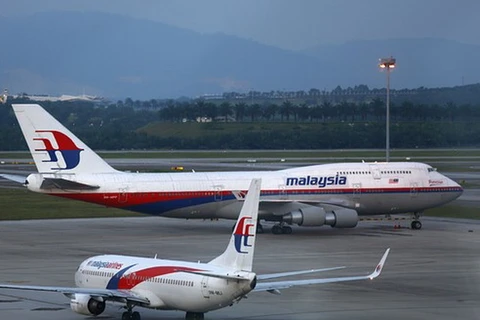 Malaysia Airlines lại hoãn chuyến vì một máy bay bị va chạm