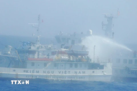 Trung Quốc trắng trợn "bóp méo" tại họp báo về Biển Đông