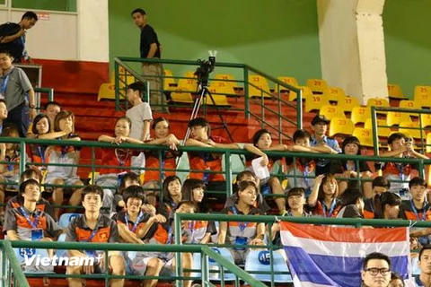 Ban huấn luyện tuyển nữ Việt Nam trực tiếp “soi” đối thủ Thái Lan