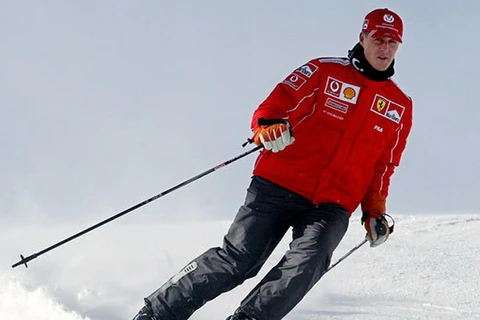 Hồ sơ bệnh án của tay đua Michael Schumacher bị đánh cắp