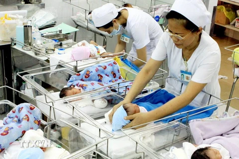 Chênh lệch giới tính khi sinh vẫn rất cao ở Thủ đô Hà Nội 