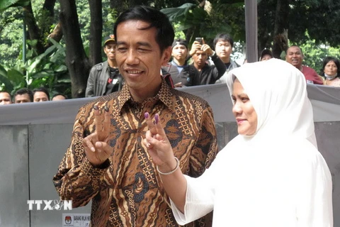 Indonesia: Đảng của ứng cử viên Widodo tuyên bố thắng cử