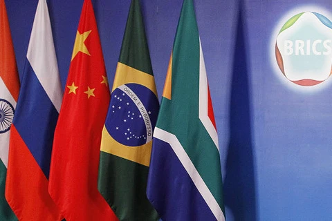 Khối BRICS đã sẵn sàng thành lập một ngân hàng riêng