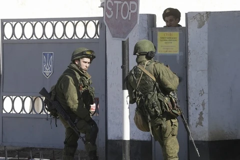 Hai lính biên phòng Ukraine vượt biên giới xin tị nạn tại Nga