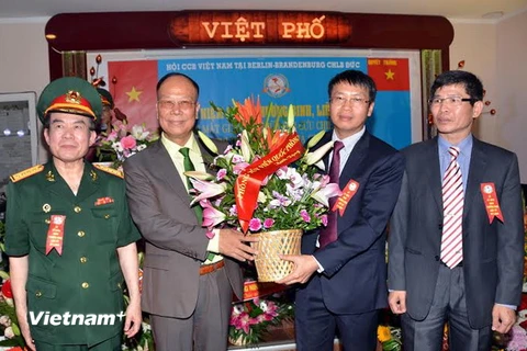 Cộng đồng người Việt ở Berlin tri ân các thương binh, liệt sỹ 