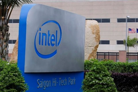 Intel ra mắt lô sản phẩm CPU đầu tiên tại nhà máy Intel Việt Nam
