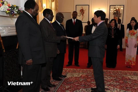 Zimbabwe mong muốn thúc đẩy quan hệ hợp tác với Việt Nam