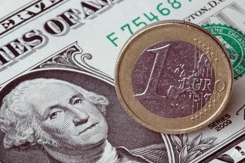 Đồng euro tiếp tục lùi về gần mức thấp nhất trong 8 tháng qua 