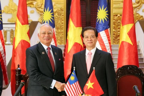 Lãnh đạo Việt Nam gửi điện mừng Quốc khánh Malaysia