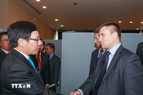 Phó Thủ tướng Phạm Bình Minh tiếp tục các cuộc gặp song phương 