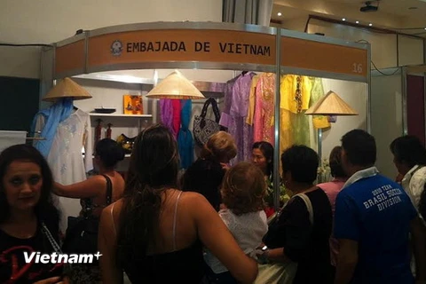 Việt Nam tham dự hội chợ thủ công mỹ nghệ tại Argentina
