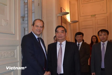 "Pháp hoàn toàn ủng hộ quan điểm của Việt Nam về vấn đề Biển Đông"