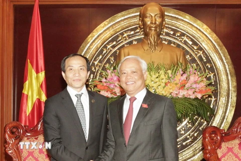 Ủy ban Hòa bình Việt Nam và Hòa Tài Trung Quốc tăng cường hợp tác
