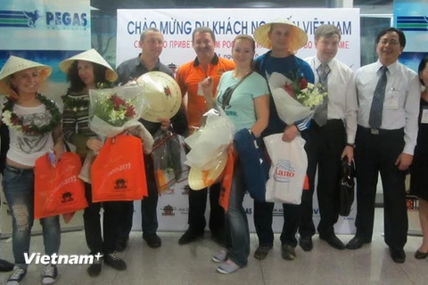 Mở màn mùa du lịch tới Việt Nam tránh Đông của khách Nga