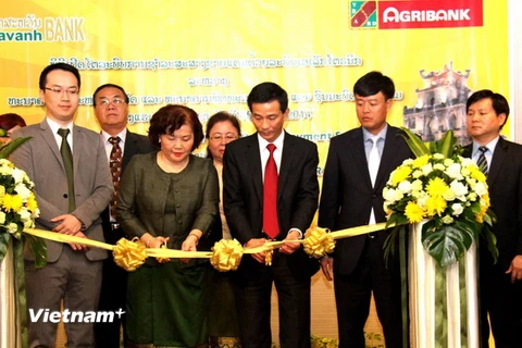 Agribank khai trương dịch vụ ngân hàng trực tuyến tại Lào