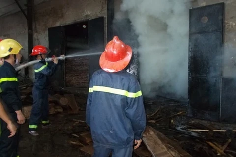 Gia Lai: Cháy lớn thiêu rụi hoàn toàn một lò sấy gỗ tư nhân