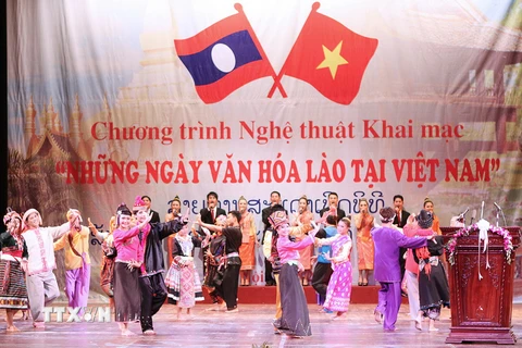 Thắt chặt tình hữu nghị qua Tuần lễ văn hóa Lào tại Việt Nam