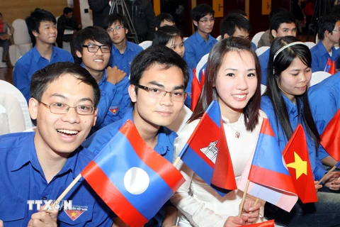Việt Nam đăng cai Hội nghị hợp tác thanh niên Việt Nam-Lào-Campuchia