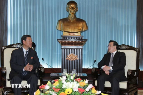 Việt Nam ủng hộ hòa bình và phi hạt nhân hóa trên bán đảo Triều Tiên
