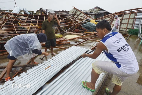 Bão Hagupit sẽ đi vào khu vực Biển Đông từ sáng sớm 9/12