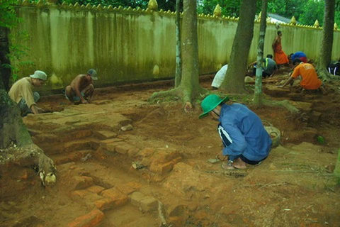Trà Vinh: Tiến hành khai quật khu di chỉ tại chùa Lò Gạch