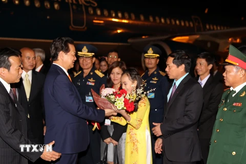 Thủ tướng Việt Nam-Thái Lan quyết tâm tăng hợp tác kinh tế