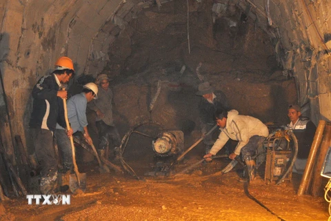 Sự cố sập hầm thủy điện Đạ Dâng: Khả năng kết cầu hầm có vấn đề 