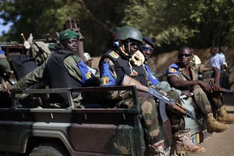 Binh lính Mali và phiến quân đấu súng khiến 5 người thiệt mạng