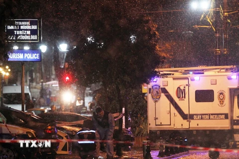Thổ Nhĩ Kỳ: Vờ vào đồn cảnh sát báo mất ví để đánh bom liều chết