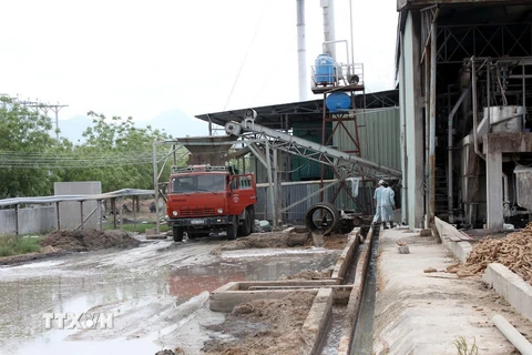 Tây Ninh: Phạt 300 triệu đồng cơ sở làm vỡ bờ bao chứa nước thải