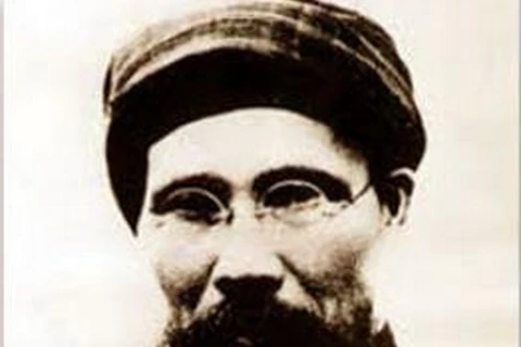 Phan Bội Châu - “Người chí sỹ đầu tiên biết nhìn ra biển”