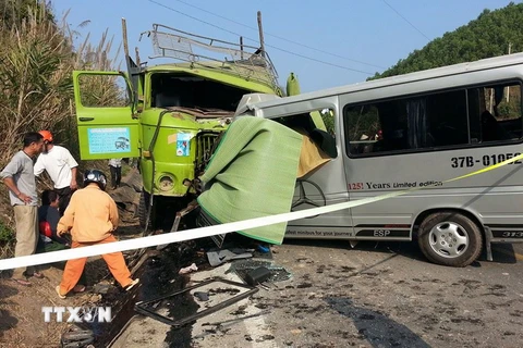 Bố mẹ cô dâu đều thiệt mạng trong vụ tai nạn tại Thanh Hóa