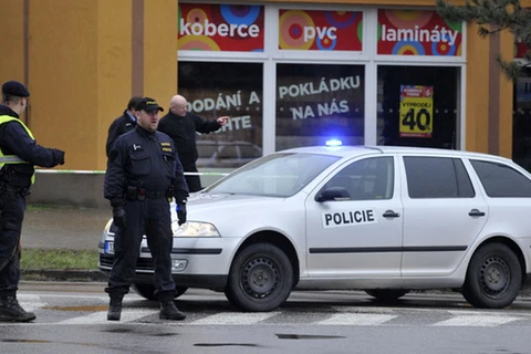 Vụ xả súng tại Séc: Hung thủ đã gọi điện cảnh báo trước