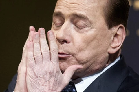 Hội đồng giám mục Italy chỉ trích ông Berlusconi về vấn đề đạo đức