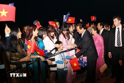 Thủ tướng Nguyễn Tấn Dũng gặp gỡ thân mật kiều bào tại Sydney