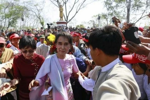Myanmar mời quan sát viên Phương Tây giám sát tổng tuyển cử