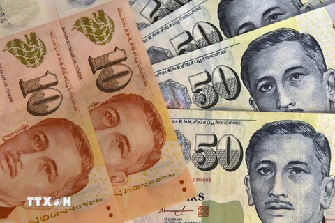 Singapore bác tin dùng quỹ dự trữ ngoại tệ để giữ giá đồng nội tệ