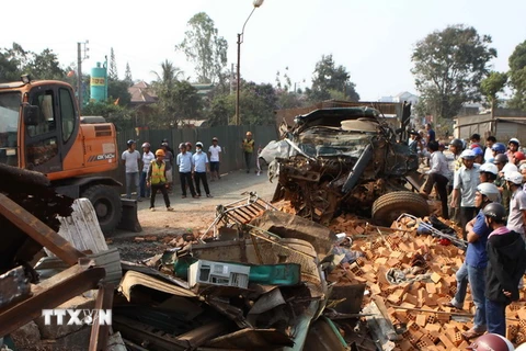 Xác định danh tính nạn nhân vụ hai xe tải đâm nhau tại Đắk Lắk