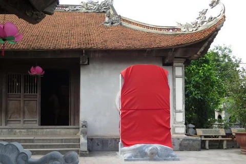 "Dựng chui" bia đá tại đền Trần Thái Bình: Vẫn đang chờ chỉ đạo